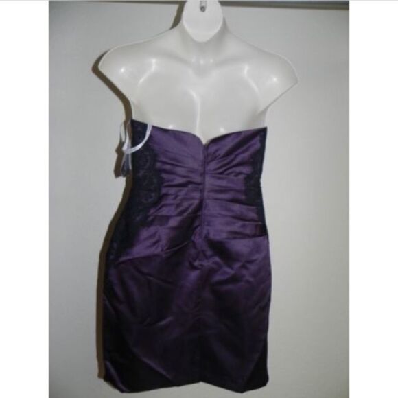 Davids Bridal Dress Size 6 Plum Strapless NWT - Picture 3 of 4